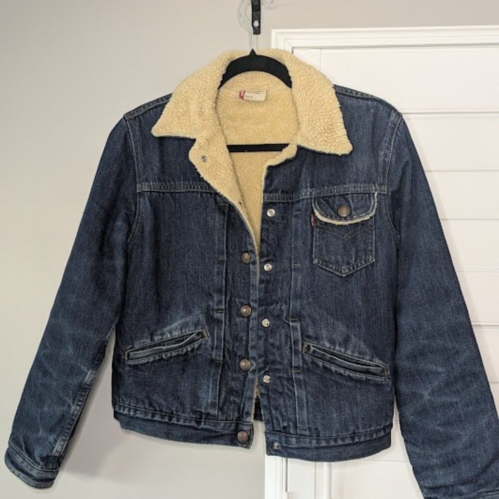 Vintage Levi's Sherpa Lined Denim Jacket – Youth / Junior Medium – Style 77415 M